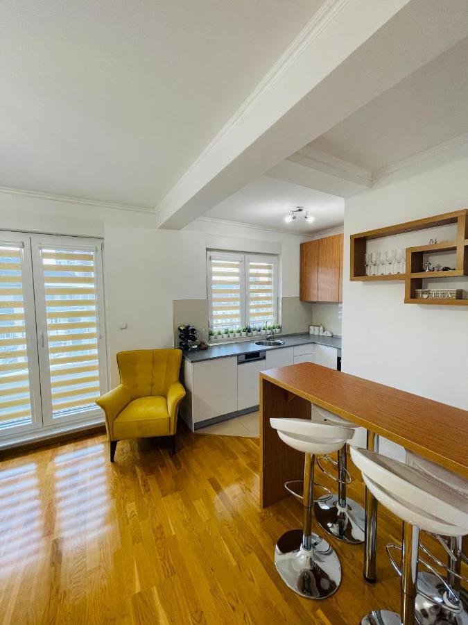 Apartman M&M โดโบย ภายนอก รูปภาพ